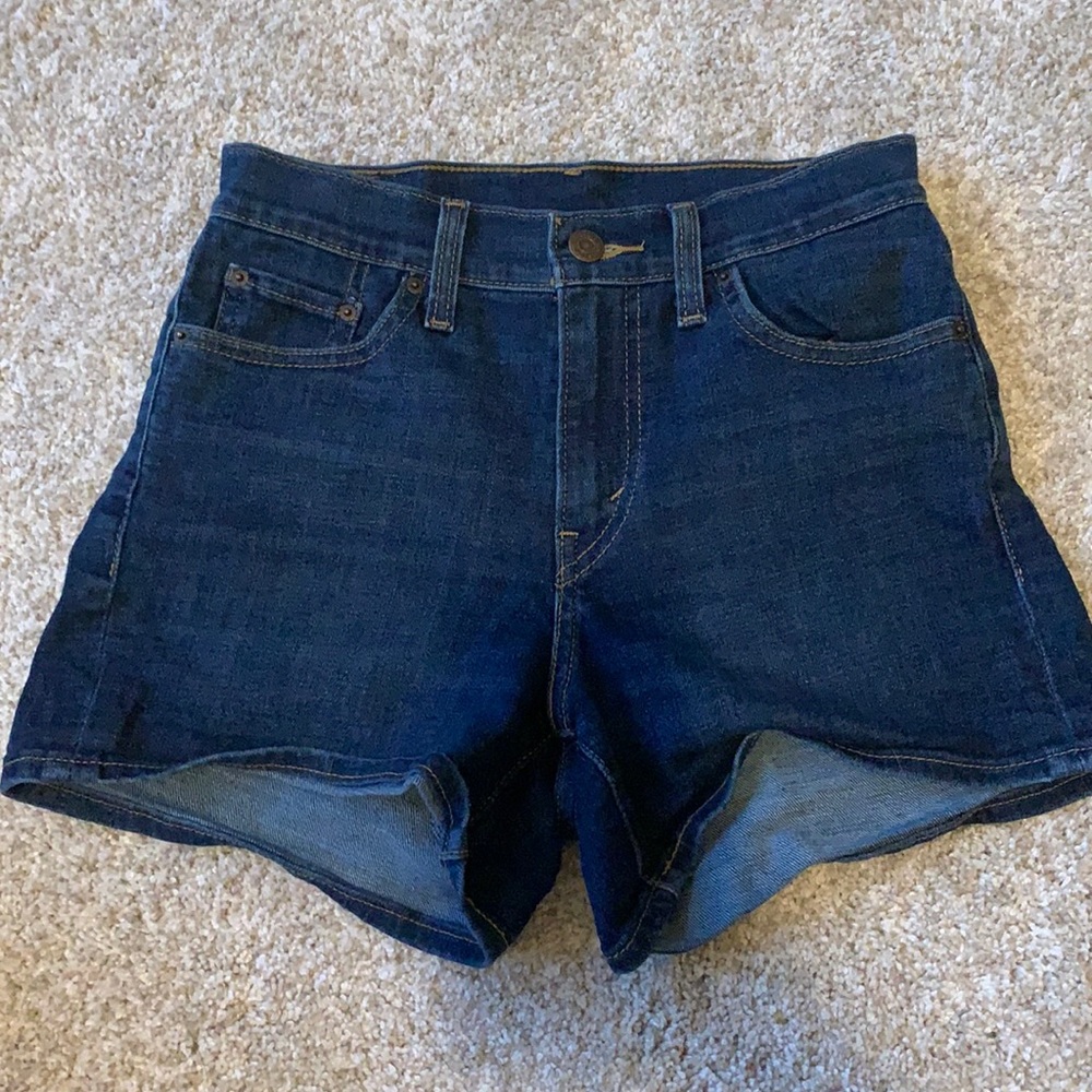 Levi shorts high waisted
